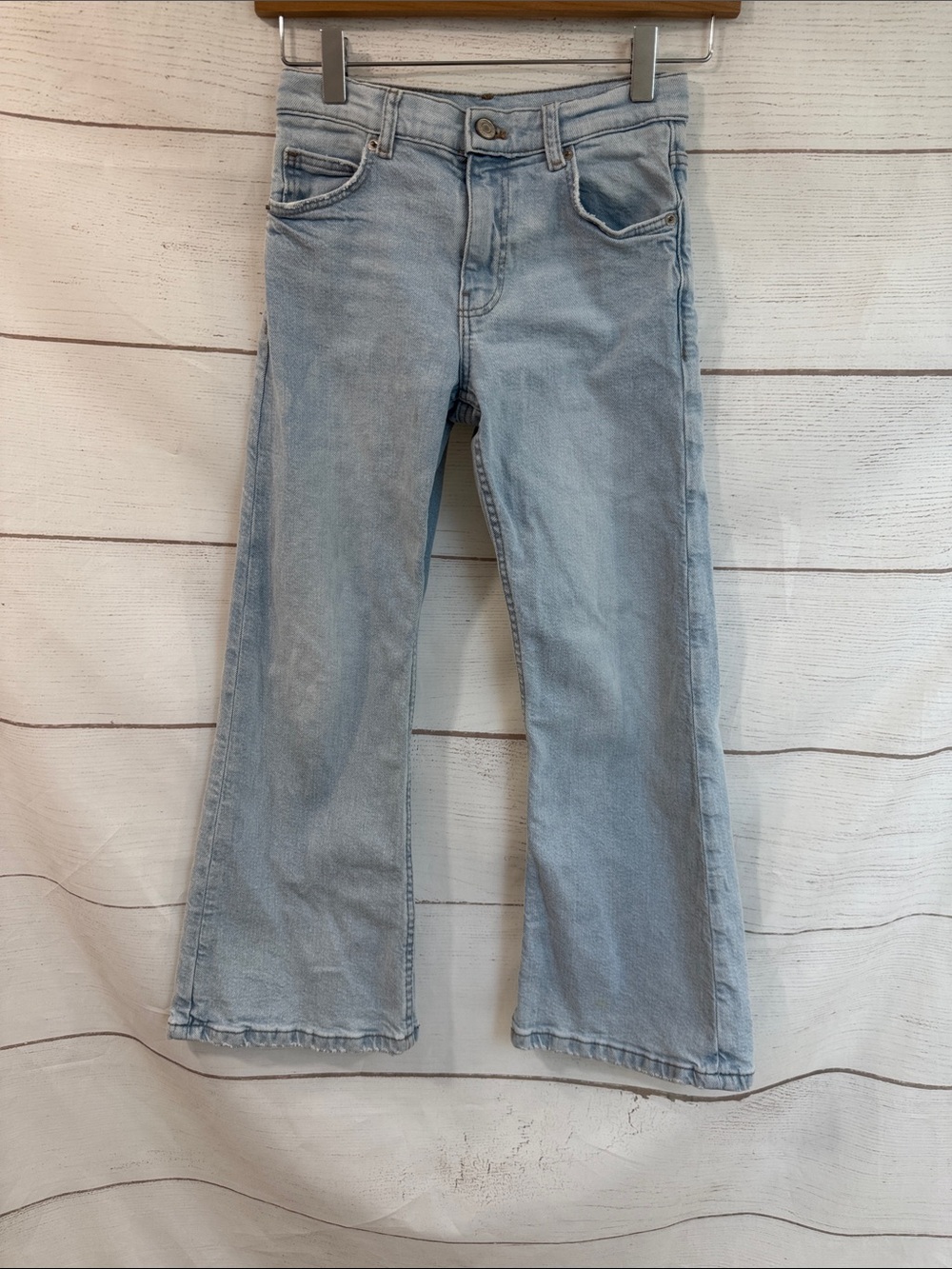 Kids Girls Light wash wide leg denim jeans from Zara size 9-10